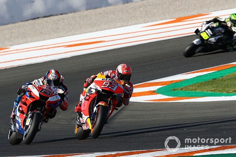 Онлайн. Финальная гонка сезона MotoGP в Валенсии