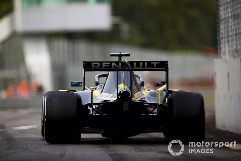 Daniel Ricciardo, Renault F1 Team R.S.19