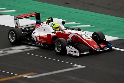 Mick Schumacher pályafutása második győzelme az F3-ban