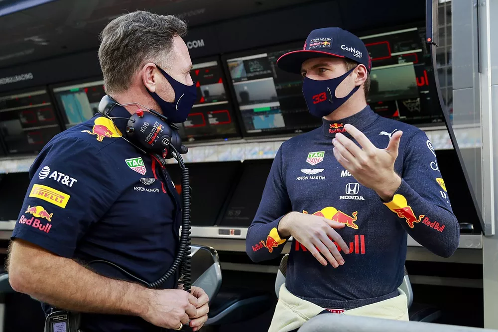 Christian Horner, Team Principal, Red Bull Racing e Max Verstappen, Red Bull Racing 