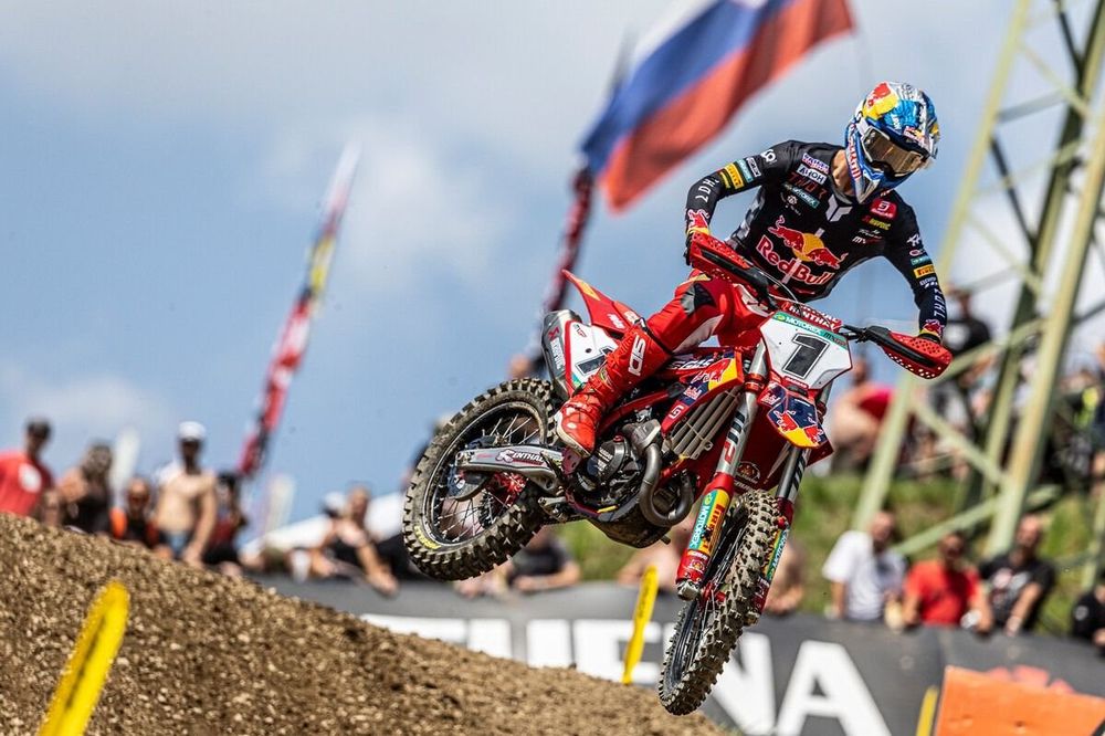 Jorge Prado, Loket