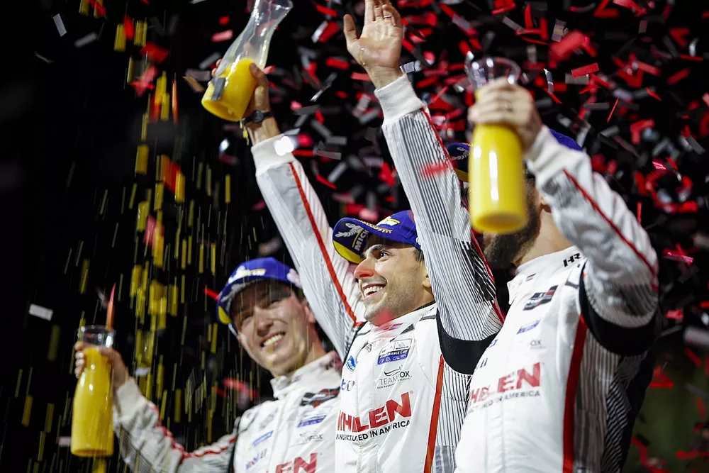 Podium: #31 Action Express Racing Cadillac Racing Cadillac V- Series.R: Pipo Derani, Alexander Sims, Jack Aitken