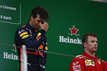 Ferrari замінить Райкконена не на Ріккардо, а на Леклера – джерело