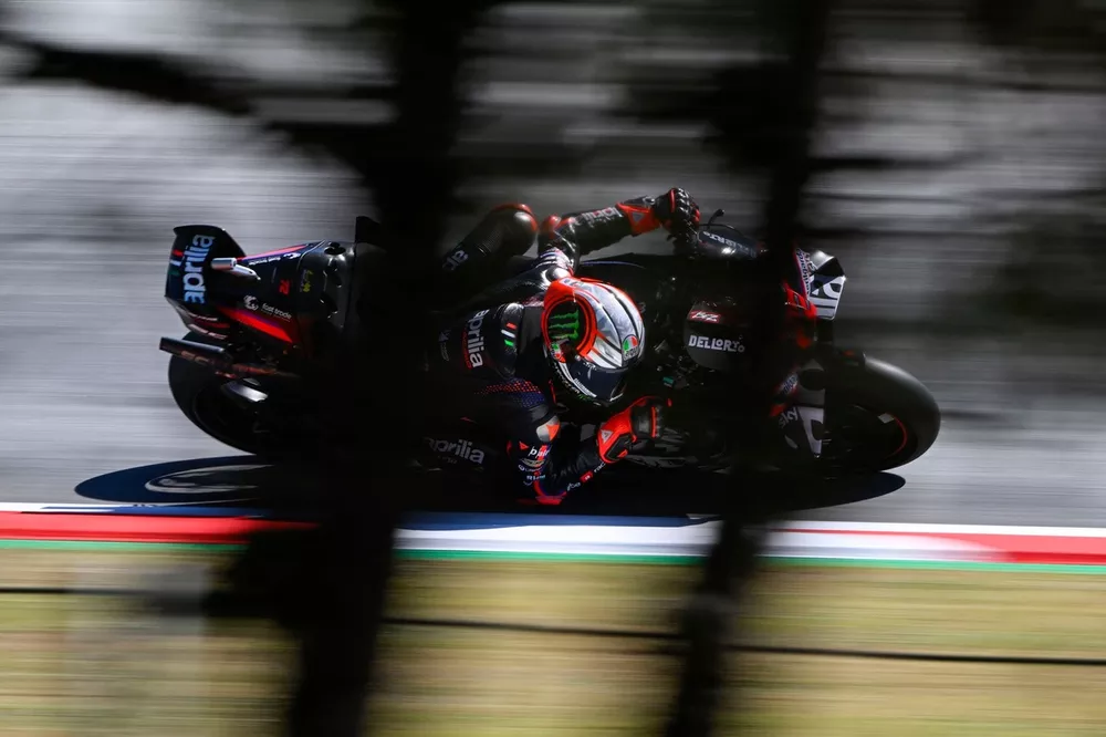 Marco Bezzecchi, Aprilia Racing