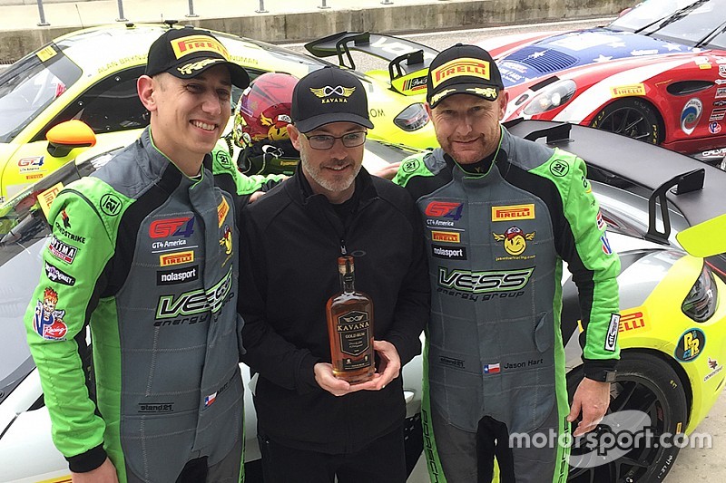 COTA GT4 America: Travis and Hart dominate SprintX opener