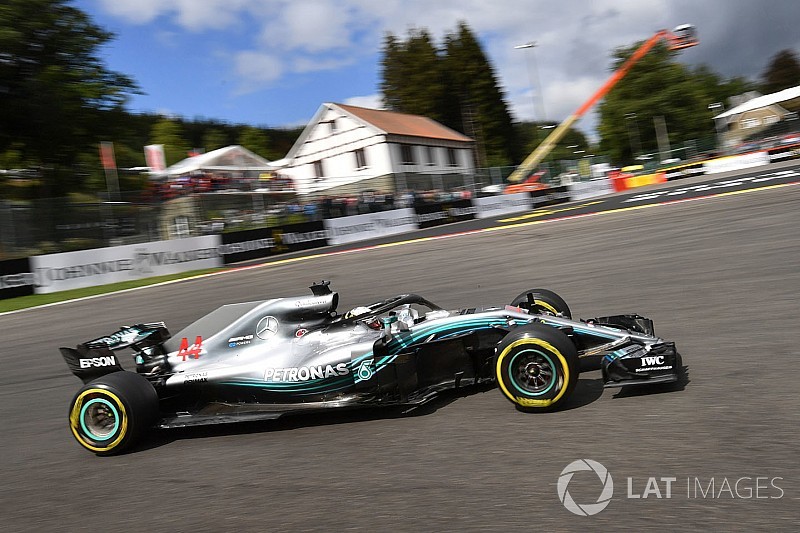 Mercedes: La falta de poder en el motor no es el único problema