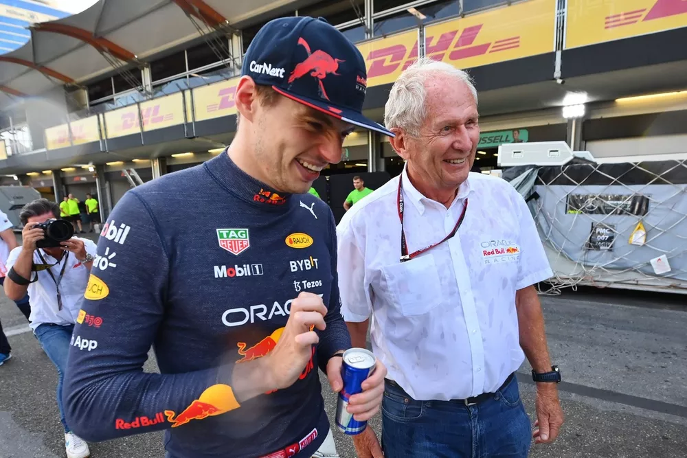Max Verstappen, Red Bull Racing, Dr. Helmut Marko, consultant, Red Bull Racing Team