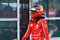 Sainz cree que Alonso hizo "un movimiento un tanto optimista" en la sprint