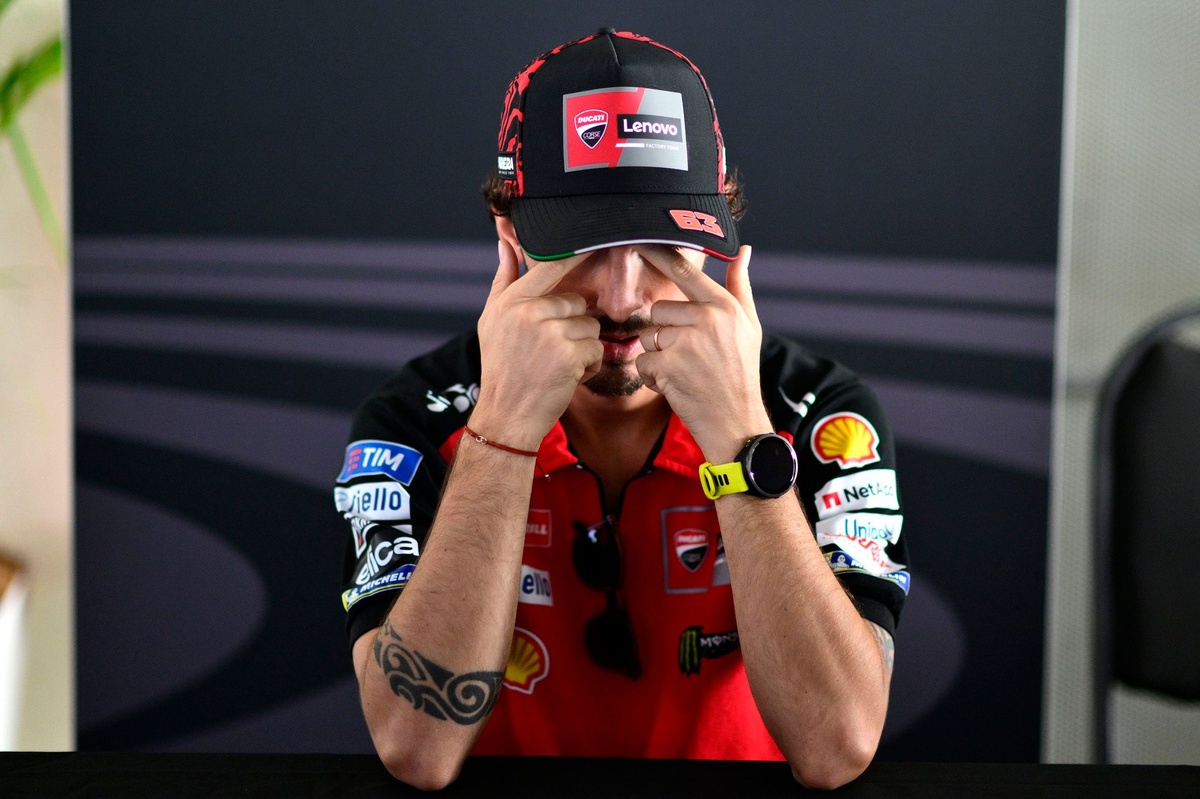 Rossi n'a toujours "pas bien compris ce qui se passe" avec Bagnaia