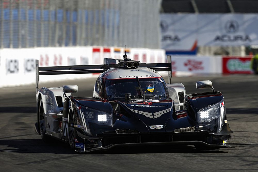 #01 Chip Ganassi Racing Cadillac DPi: Renger van der Zande, Sebastien Bourdais, Ryan Hunter-Reay