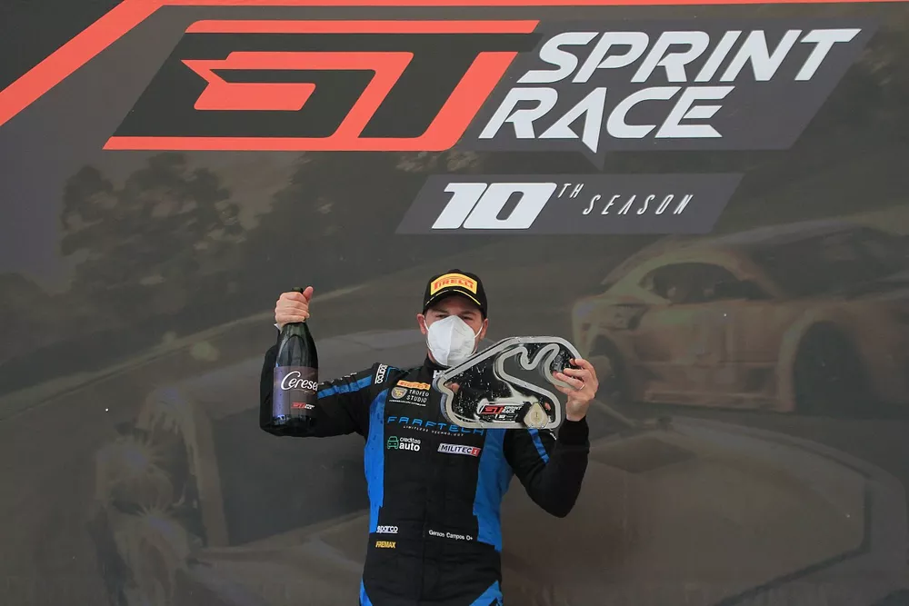 Gerson Campos comemora vit&oacute;ria na GT Sprint Race 2021 em Interlagos