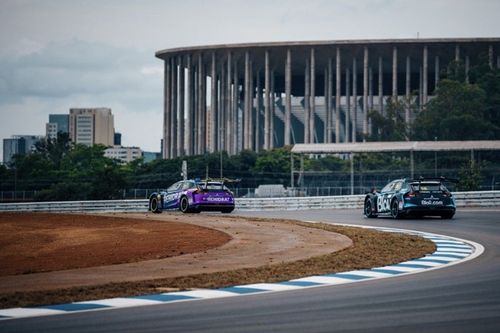 Stock Car: Felipe Fraga lidera o TL2 em Bras&iacute;lia, &agrave; frente de Enzo Elias