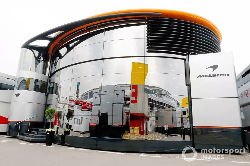 L'hospitalité McLaren dans le paddock