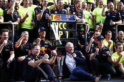 Horner: Red Bull 2018'de Mercedes ve Ferrari ile mücadele edebileceğini gösterdi