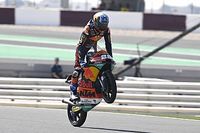 Ra&uacute;l Fern&aacute;ndez lidera la primera jornada de Moto3 en Qatar