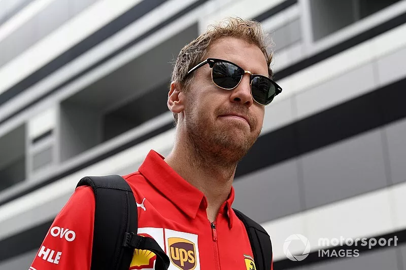 Sebastian Vettel, Ferrari arrive au circuit