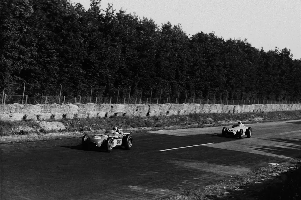 ACAR040758P18_US_MONZA
