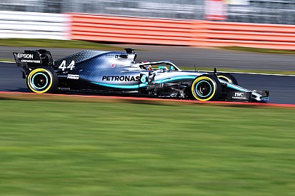 Hamilton: “First date” with new Mercedes W10 “one of the best”