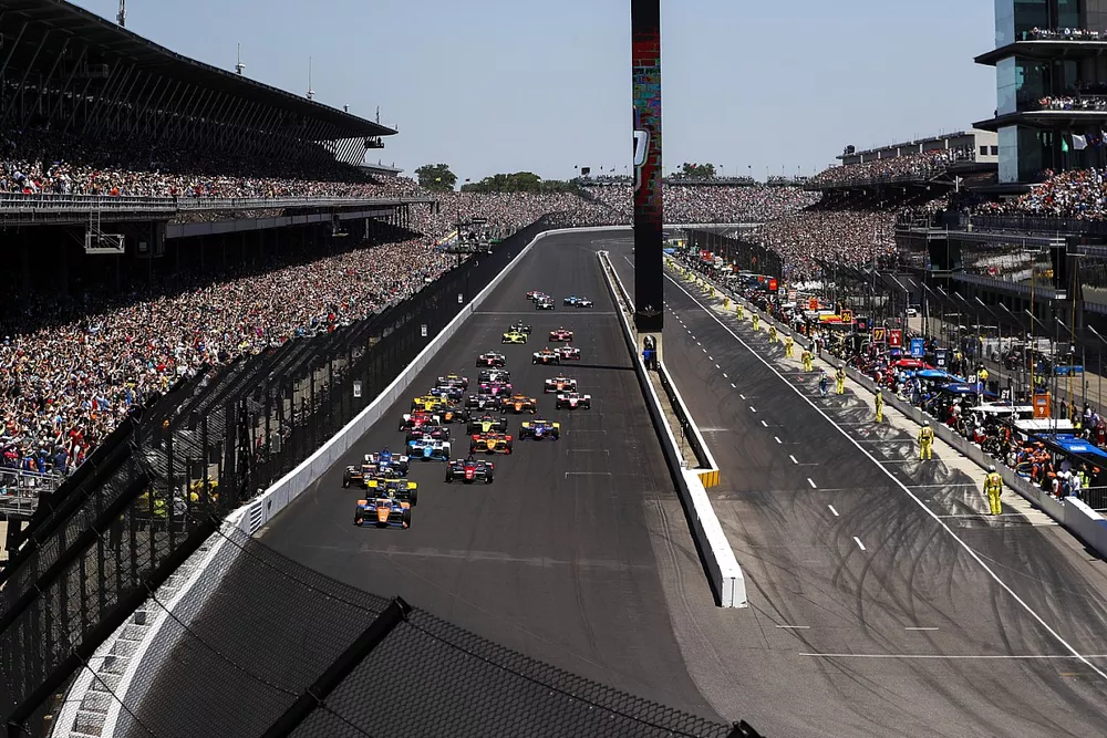 Start, Scott Dixon, Chip Ganassi Racing Honda