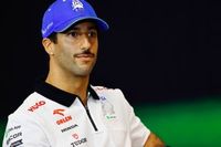 Villeneuve arremete contra Ricciardo: "&iquest;Por qu&eacute; sigue en la F1?"