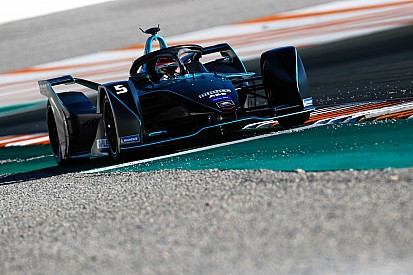 Vandoorne: "Me habría gustado tener más preparación con el Fórmula E"