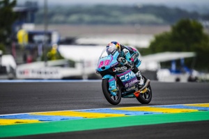 Moto3フランス予選｜マキシモ・キレスがキャリア初ポールポジション