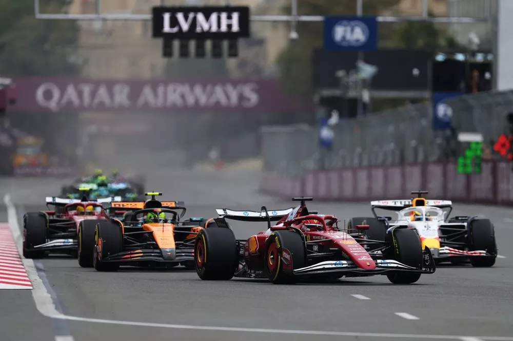 Charles Leclerc, Ferrari, Lando Norris, McLaren, Isack Hadjar, Racing Bulls Team