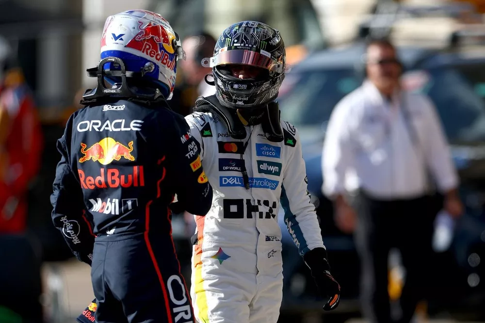 Oscar Piastri, McLaren, Max Verstappen, Red Bull Racing