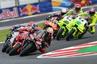 Aprilia: Rival MotoGP teams offering "a lot of money" to poach our riders