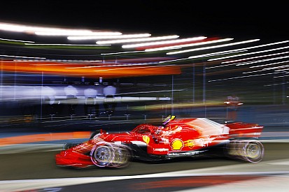 Räikkönen a gumikezelésre panaszkodott a szingapúri időmérő után