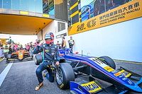 Browning presionará a Williams para probar un F1 tras ganar en Macao