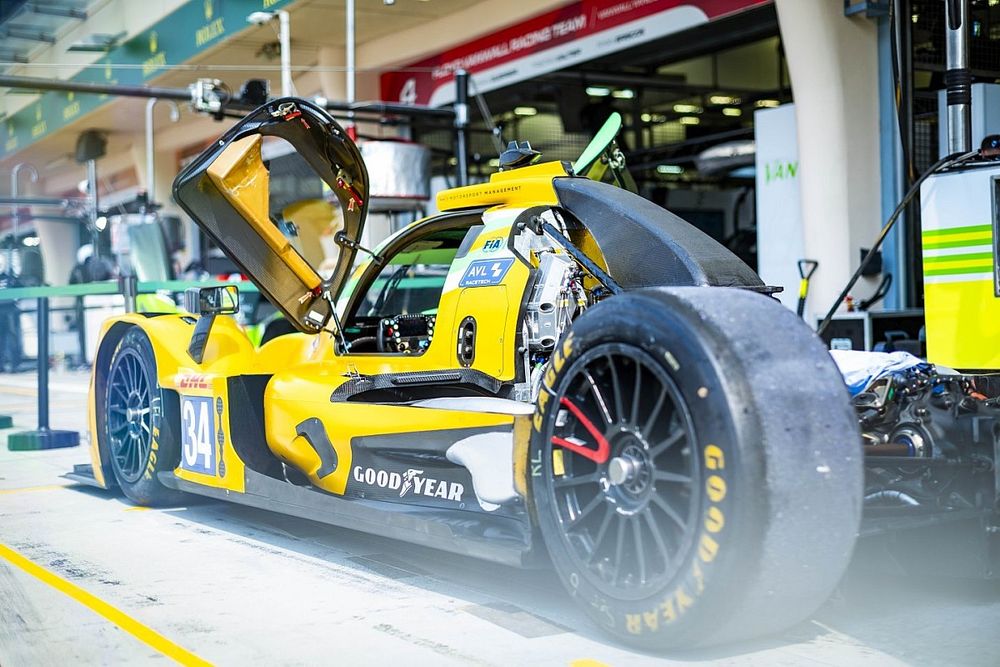 #34 Inter Europol Competition Oreca 07 - Gibson: Jakub Smiechowski, Fabio Scherer, Albert Costa