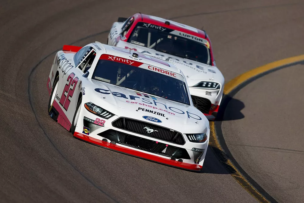 Austin Cindric, Team Penske, Ford Mustang CarShop