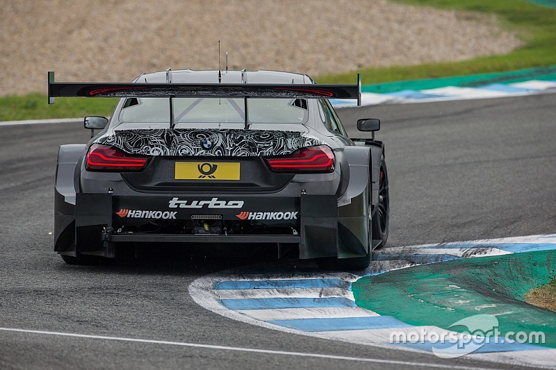 Produktív volt a turbómotoros BMW M4 DTM jerezi tesztje