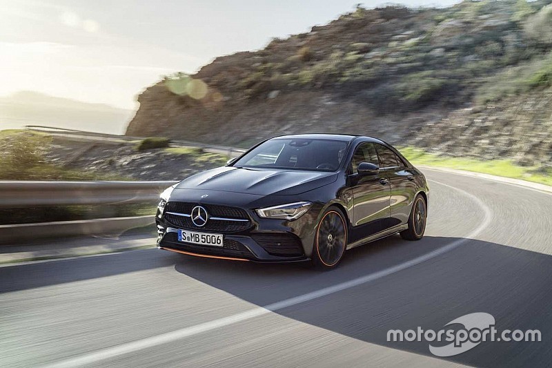 Mercedes представила нову модель CLA у Лас-Вегасі