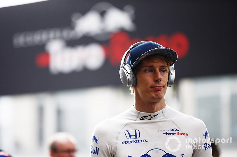 Хартли обвинил Toro Rosso во лжи насчет поломки Гасли в Остине. Теперь ему нельзя об этом говорить