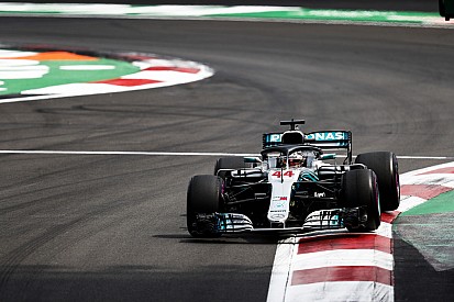 Hamilton tast in het duister na Mercedes-problemen in Mexico en Amerika