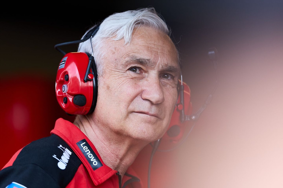 MotoGP: Chefe da Ducati admite que "o pódio é bom, mas Bagnaia precisa poder fazer mais"