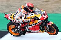 M&aacute;rquez se queda con la FP1 en Silverstone pese a una ca&iacute;da a 270 Km/h