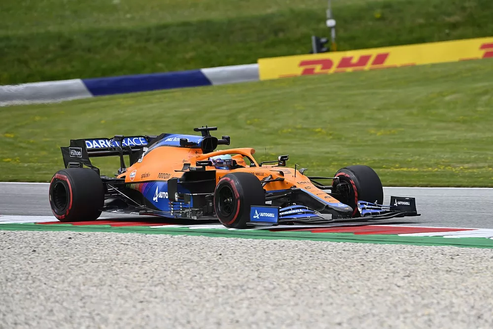 Daniel Ricciardo, McLaren MCL35M 