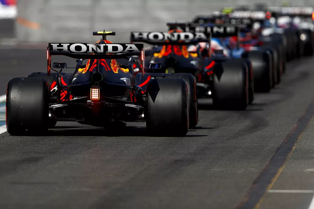 Sergio P&eacute;rez, Red Bull Racing RB16B