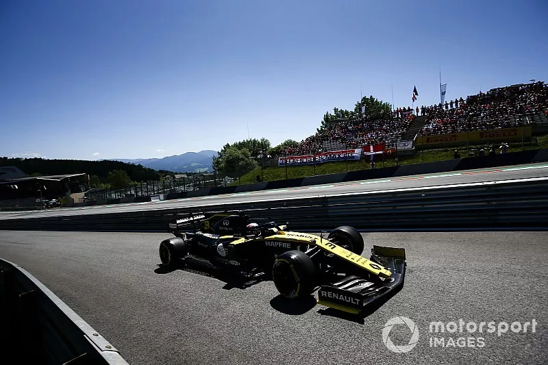 Daniel Ricciardo, Renault F1 Team R.S.19