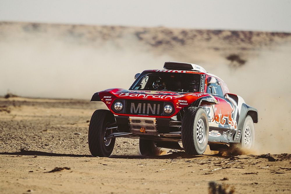 #302 JCW X-Raid Team: Stephane Peterhansel, Paulo Fiuza