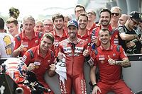 Ducati, a defender el t&iacute;tulo de equipos con u&ntilde;as y dientes