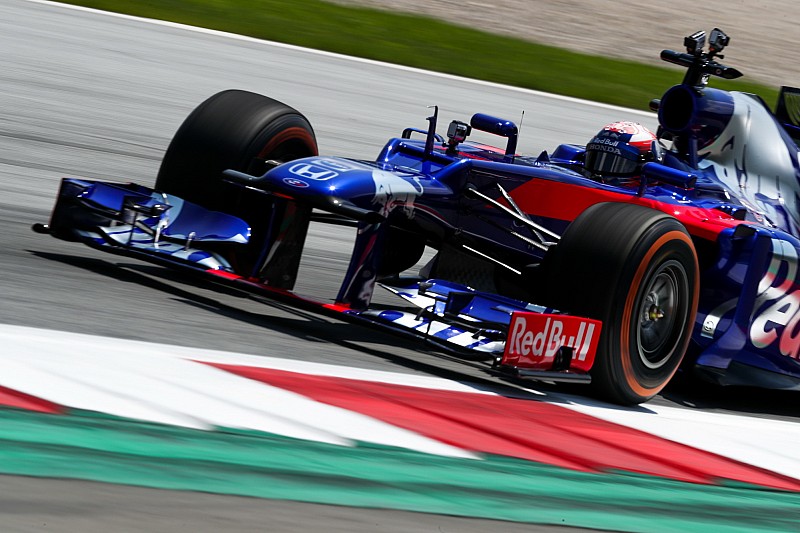 MotoGP王者マルケス、トロロッソのマシンでF1”走行”デビュー!