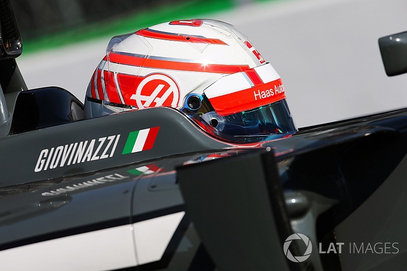 İkinci seansta Magnussen'in yerini Giovinazzi alacak