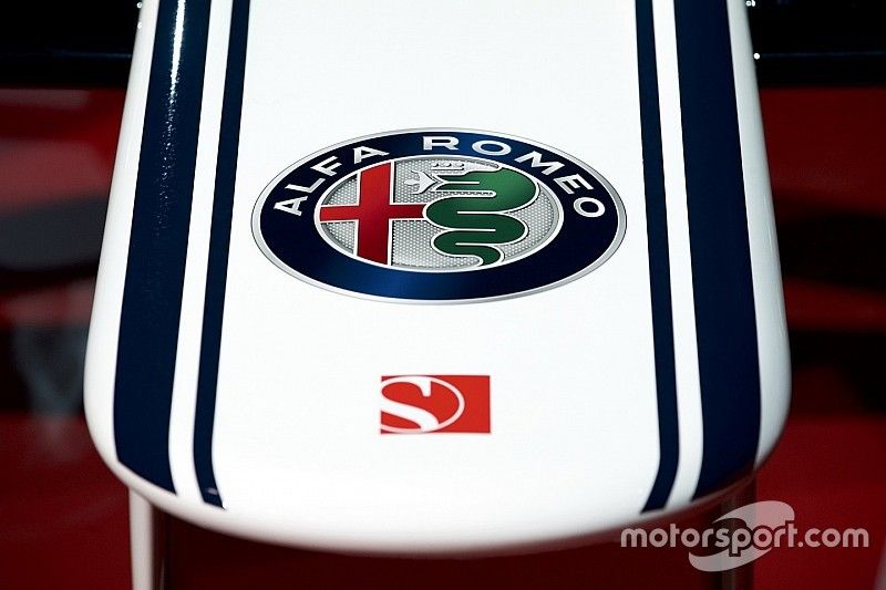 Presentaci&oacute;n de Alfa Romeo Sauber decoraci&oacute;n