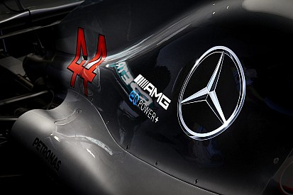 Chez Mercedes, l'alarme liée au moteur "est déjà éteinte"