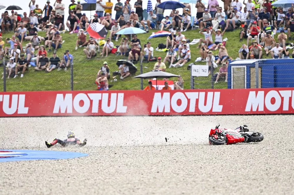 Joan Mir, Honda HRC crash