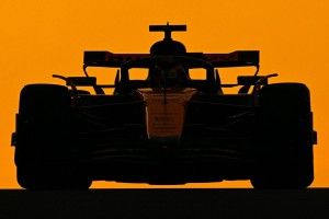 Piastri revela cu&aacute;ntos metros recorre un piloto de F1 con los ojos cerrados